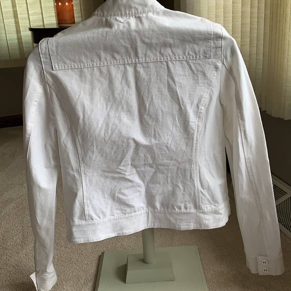 Axcess - a Liz Claiborne Company White Jacket - Picture 7 of 8